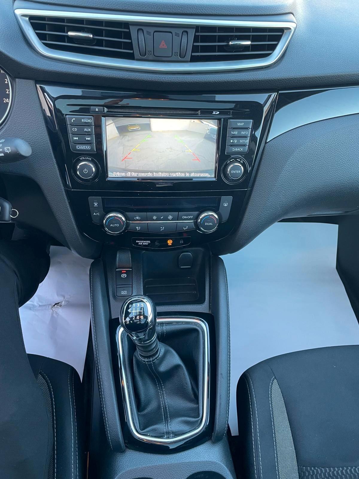 Nissan Qashqai 1.2 N-Connecta 116 cv - 2017