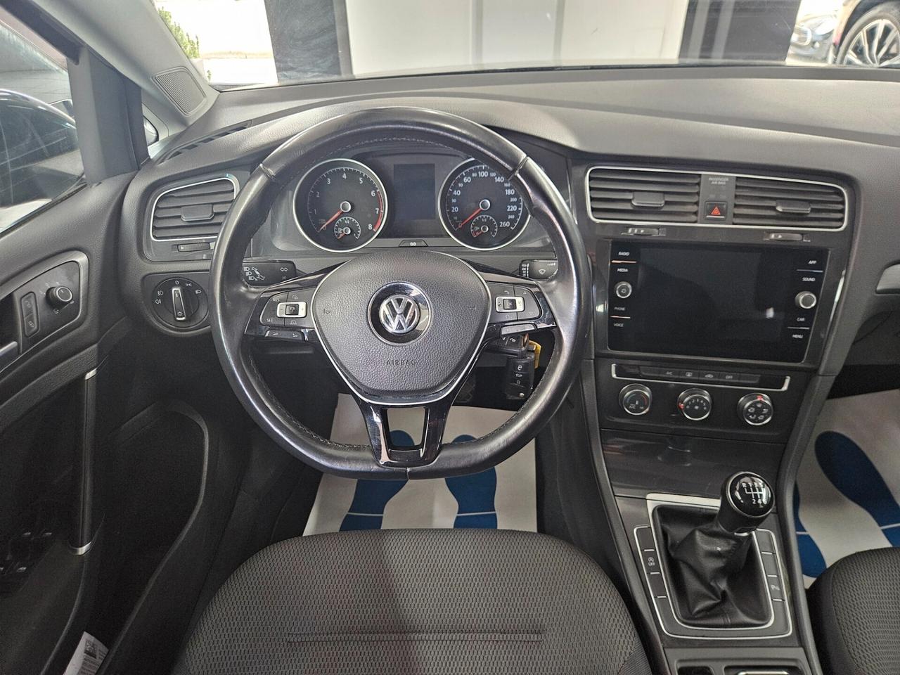 Volkswagen Golf Variant 1.4 tgi Business 110cv