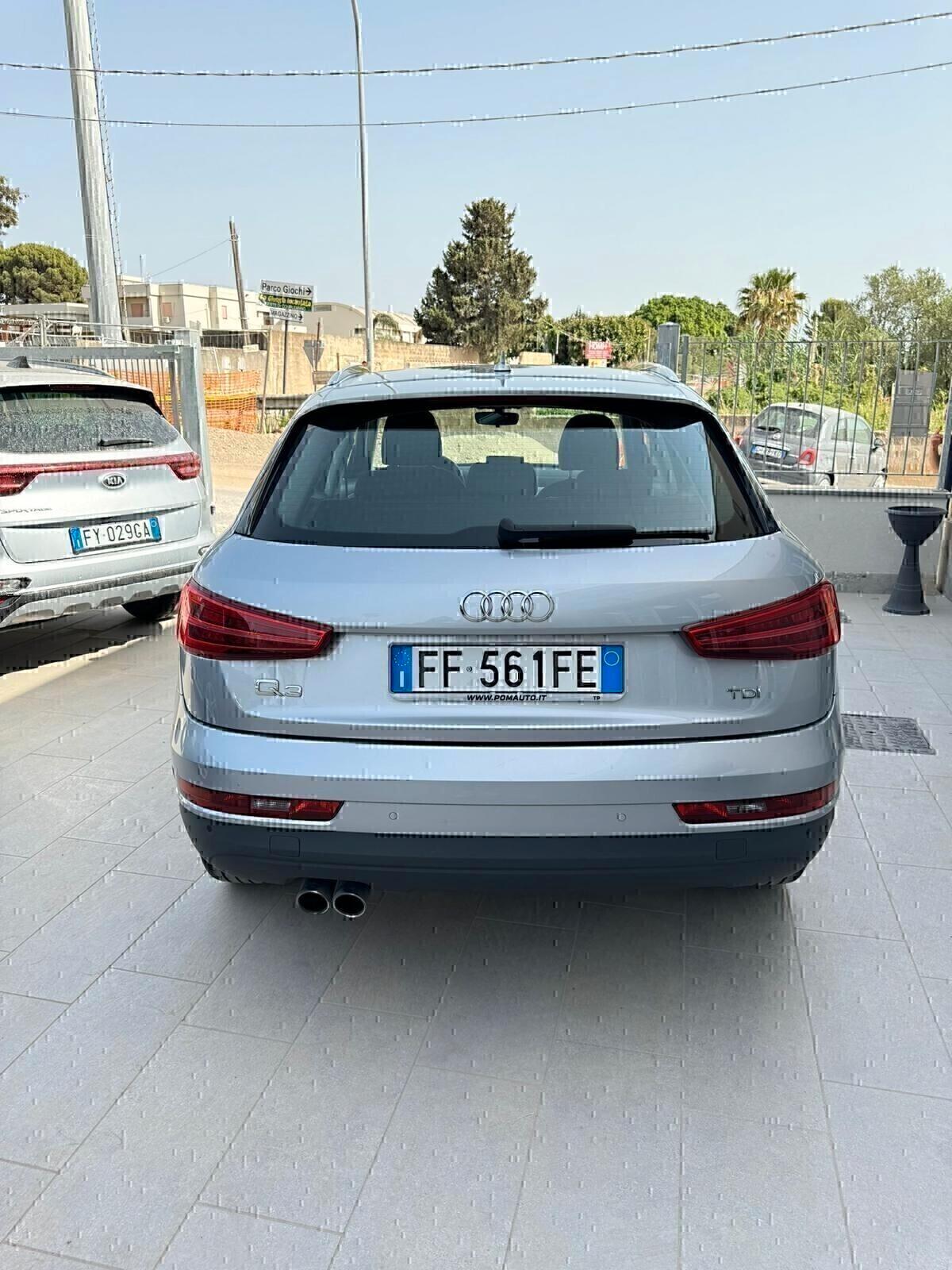 Audi Q3 2.0 TDI 120 CV Business