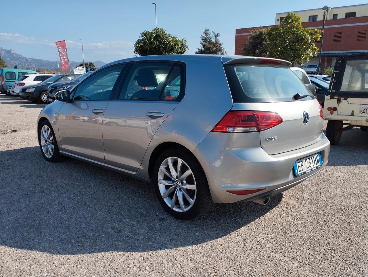 Volkswagen Golf 1.6 TDI 5p. Highline in pronta consegna