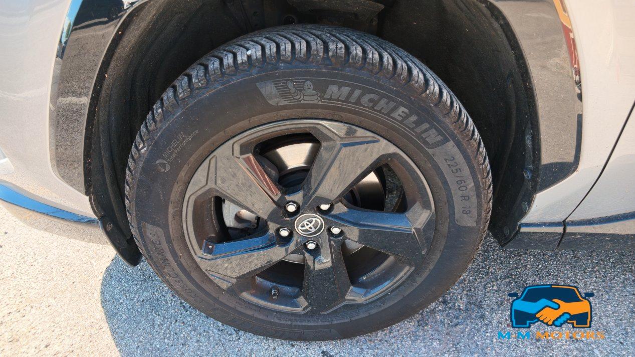 Toyota RAV4 2.5 vvt-ie h Lounge 2wd 218cv e-cvt