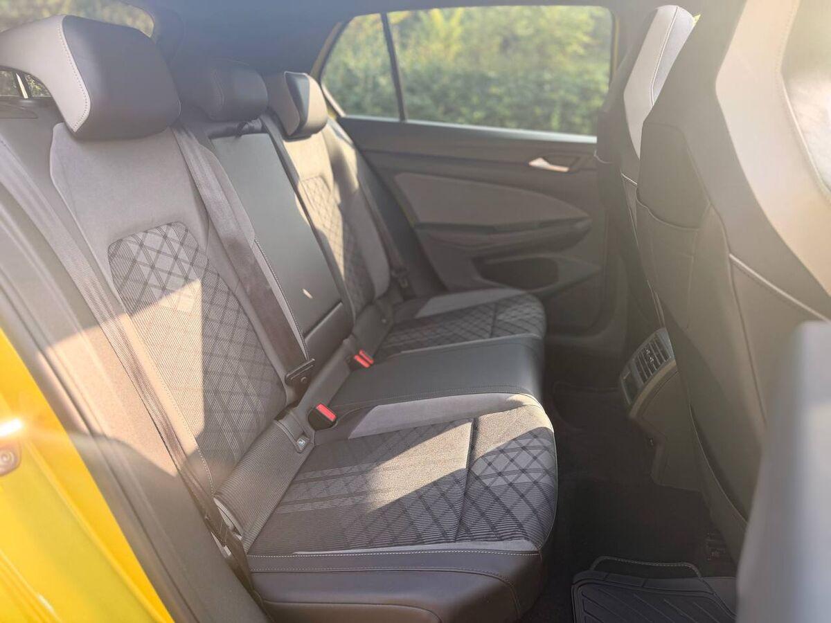 Volkswagen Golf 1.5 etsi evo R-Line 150cv dsg