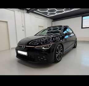 Volkswagen Golf 8 GTI 2.0 TSI DSG
