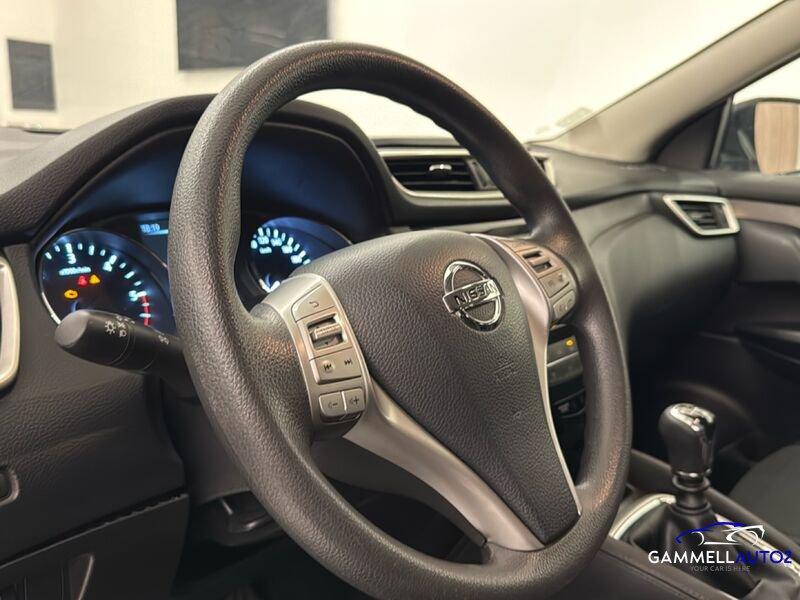 Nissan Qashqai 1.5 110 dCi N-Connecta