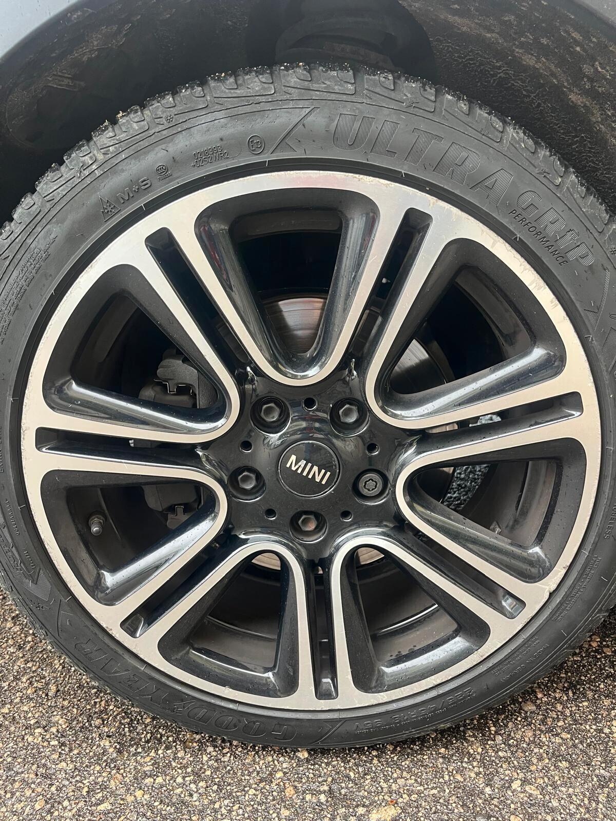 Mini Cooper SD Countryman 2.0 ALL4 John Cooper Works automatica