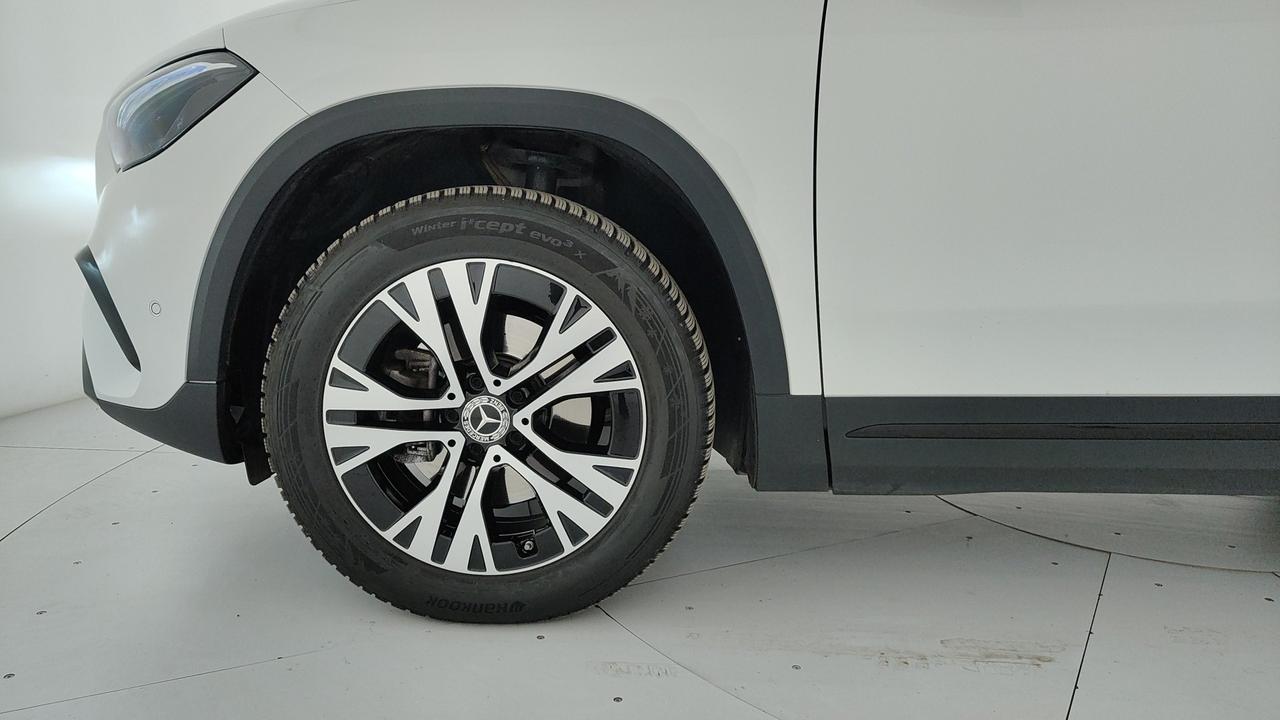 Mercedes-Benz GLA-H247 2023 - GLA 200 d Progressive Advanced Plus auto