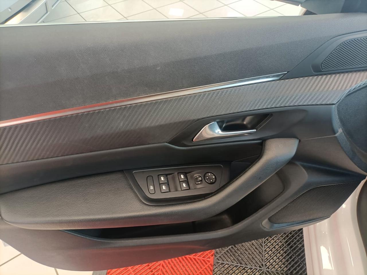 Peugeot 508 BlueHDi 160 Stop&Start EAT8 SW Business