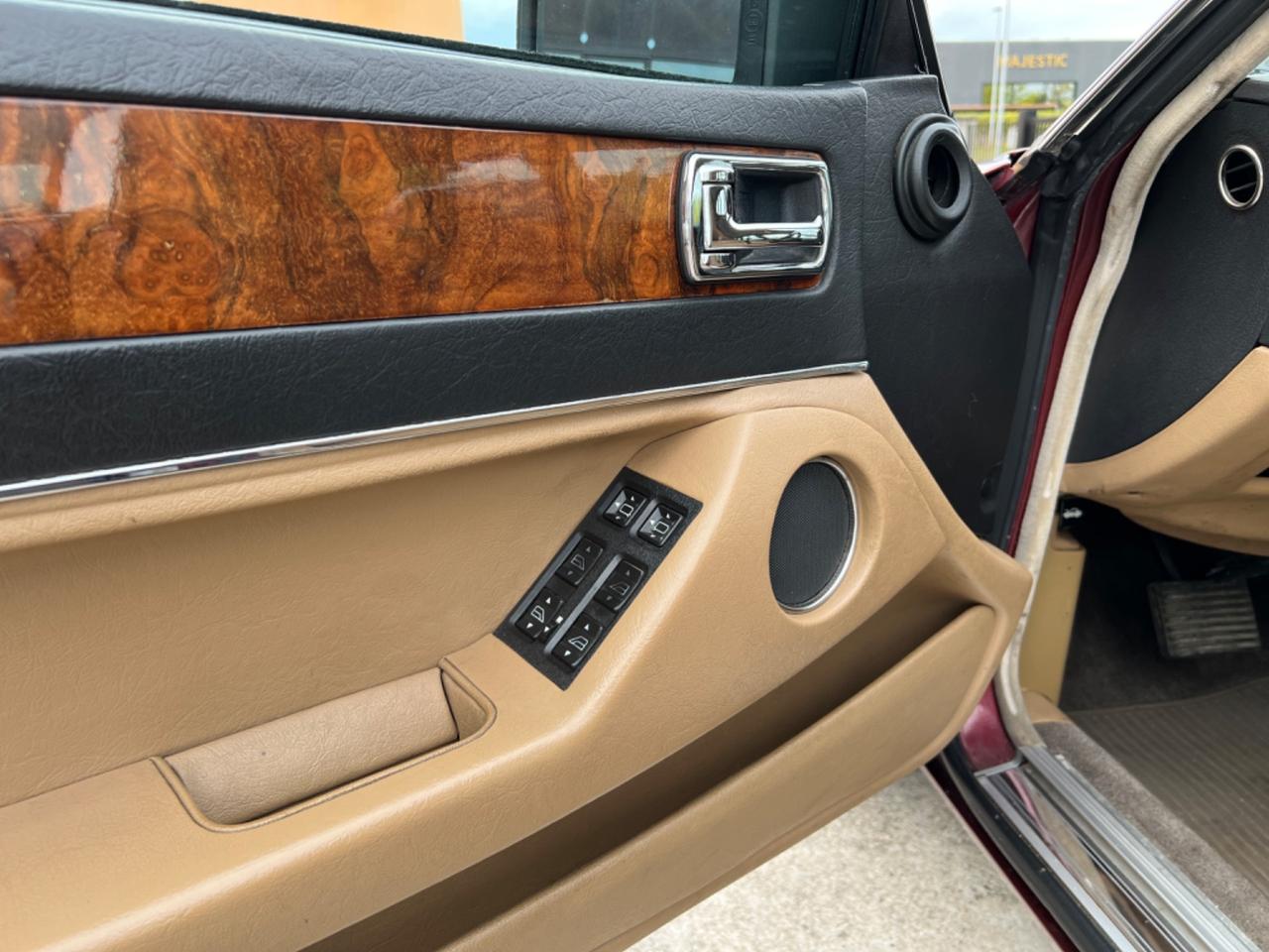 Jaguar XJ XJ6 4.0