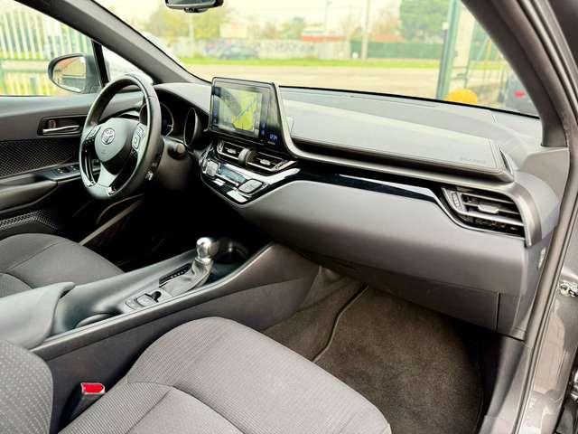 Toyota C-HR 1.8h Active 2wd e-cvt