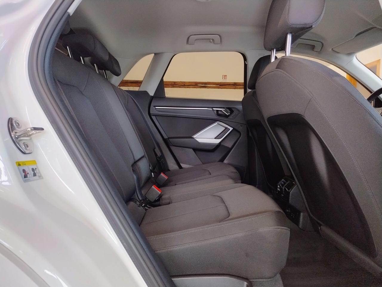 AUDI Q3 35 TDI S tronic ADVANCED LED CARPLAY ACC