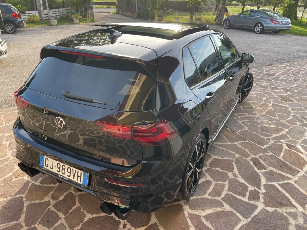 Volkswagen Golf 2.0 TSI R DSG 4Motion