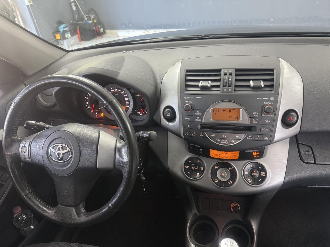 Toyota RAV 4 RAV4 2.2 D-4D 136 CV
