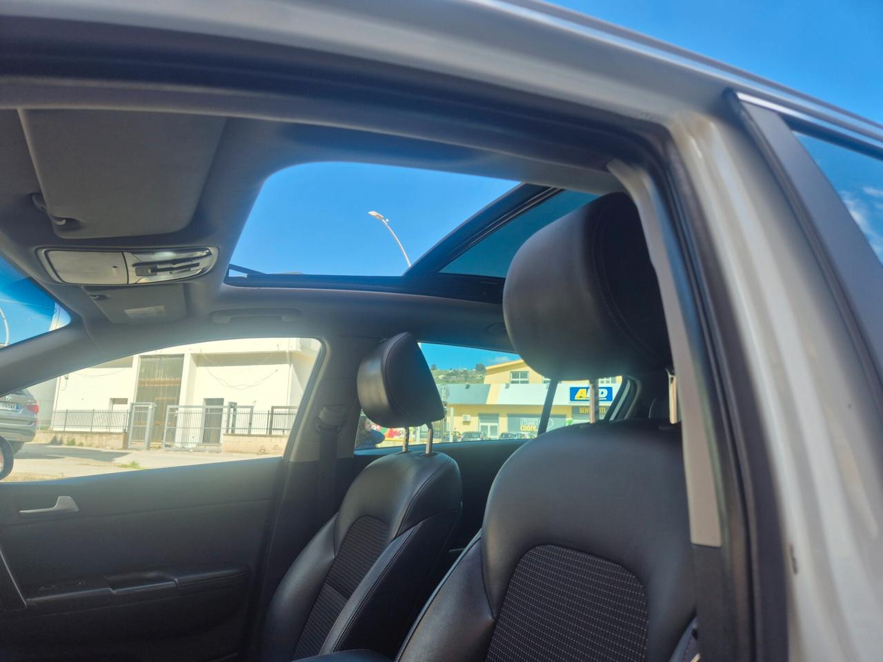 KIA SPORTAGE 1.7 115 CV TETTO APRIBILE XENON KM CERTIF