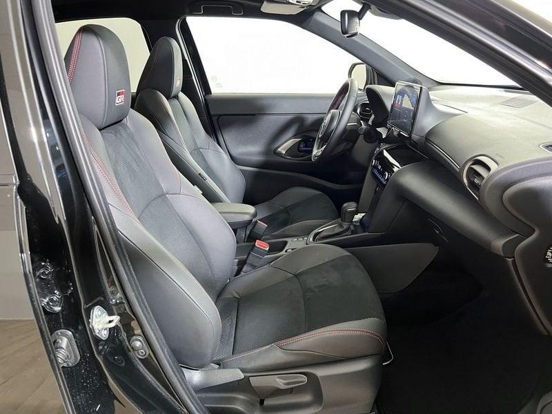 Toyota Yaris Cross Yaris Cross 1.5 Hybrid 5p. E-CVT GR SPORT Black Sky