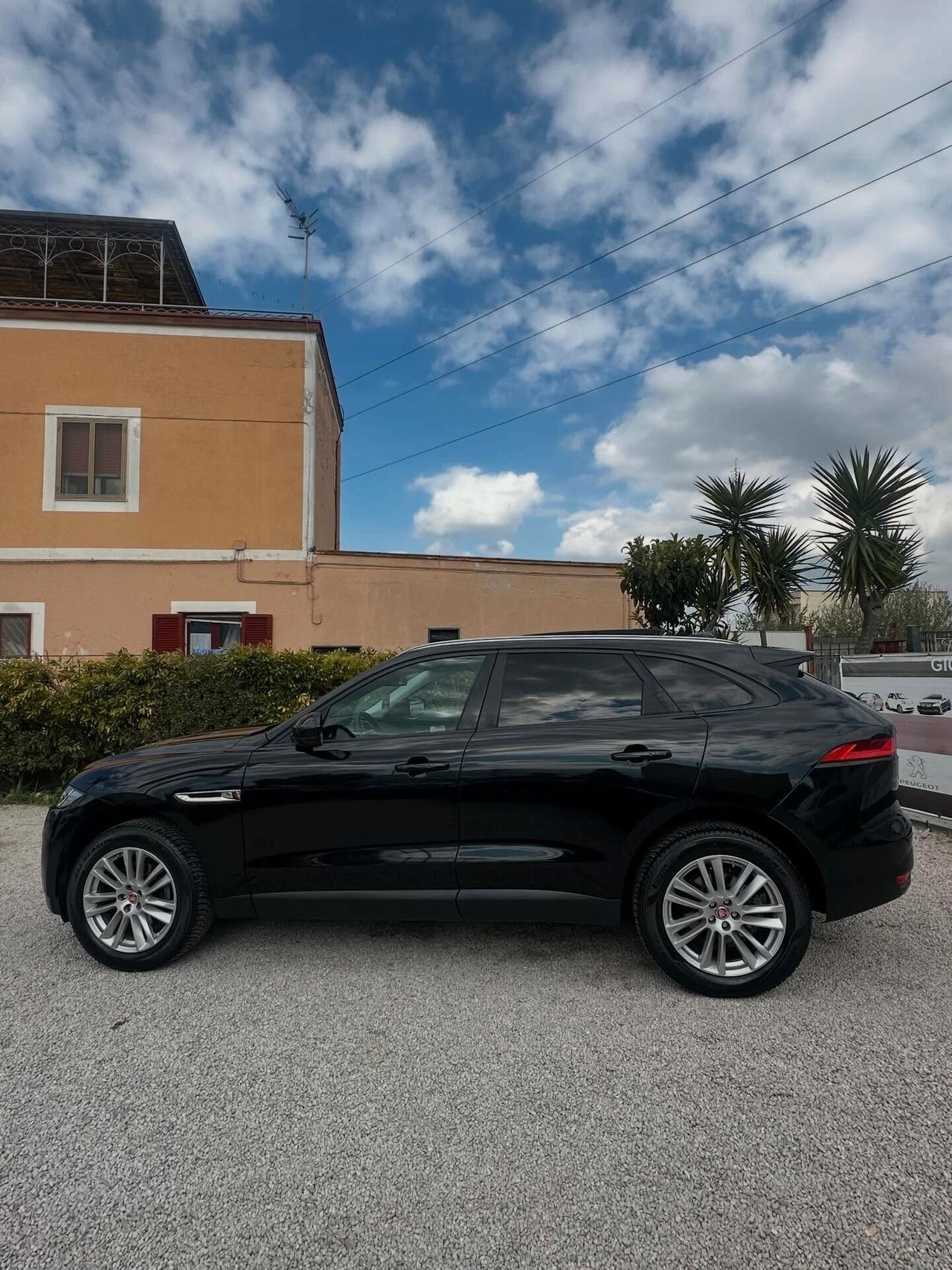 Jaguar F-Pace 2.0 D 180 CV AWD aut. Portfolio