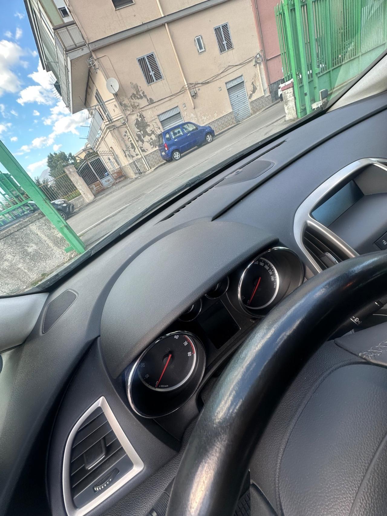 Opel Astra 1.4 100CV Sports Tourer Cosmo
