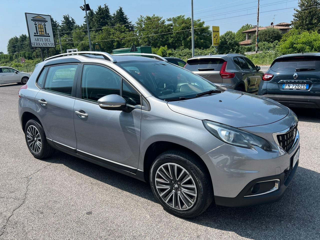 Peugeot 2008 1.2 puretech Allure 82cv*OK NEOPATENTATI*EURO6*CINGHIA NUOVA