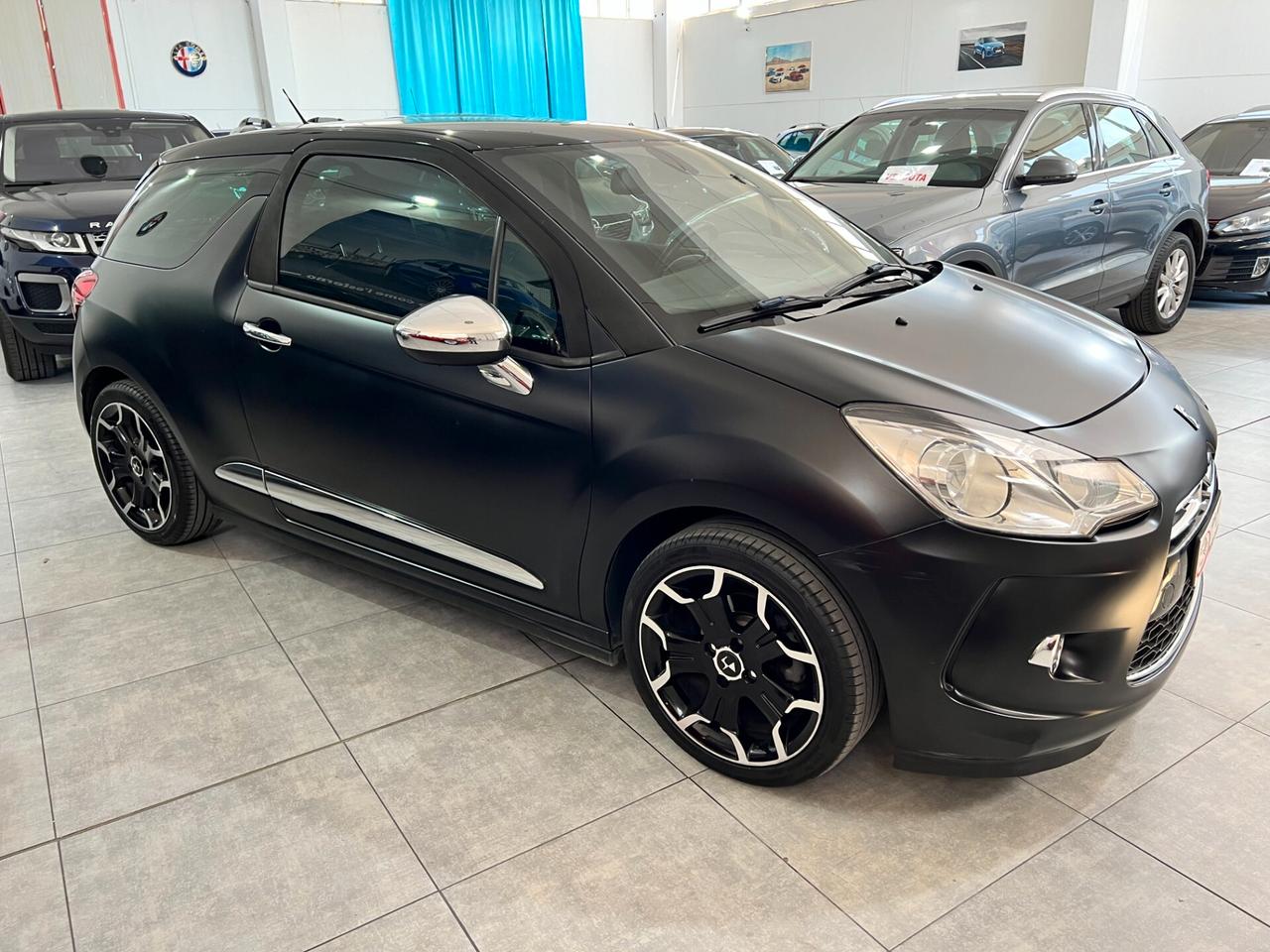 Ds DS3 1.6 90 CV - Just Black - 2011