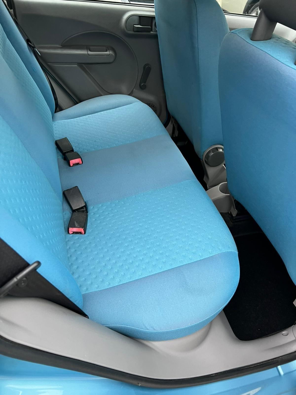 FIAT PANDA 1.2 BENZINA ANNO 2004 X NEOPATENTATI