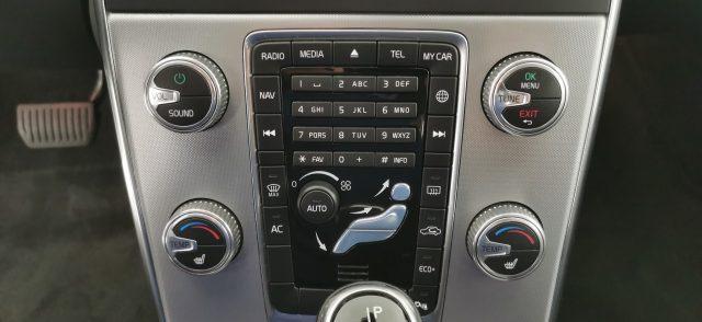 VOLVO S60 Cross Country D3 Geartronic Business Plus
