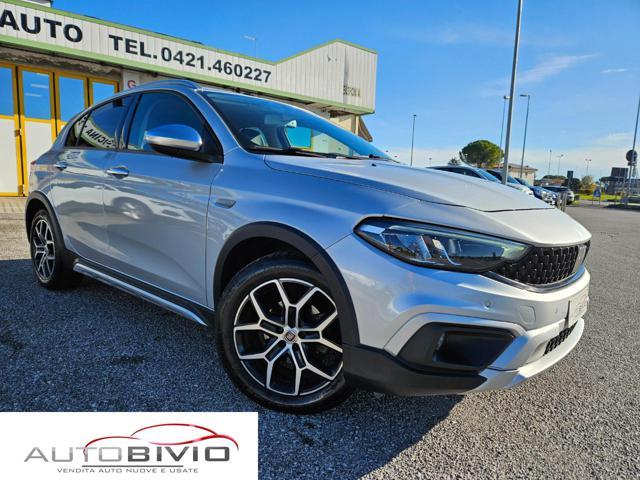 FIAT Tipo 1.0 5 porte Cross/ FULL OPTIONAL!