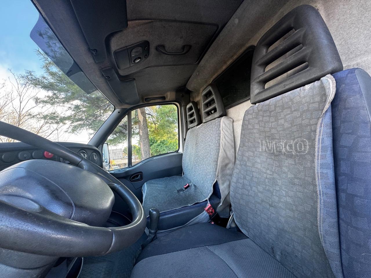 Iveco Daily 35S13 2.8 TDI PC Cabinato