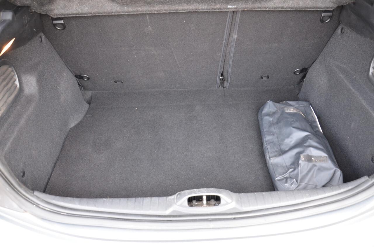 Peugeot 208 PureTech 82 5 porte Allure