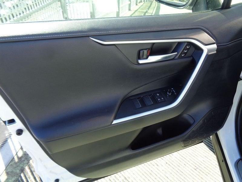 Toyota RAV4 Rav4 2.5 vvt-ie h Lounge awd-i 222cv e-cvt