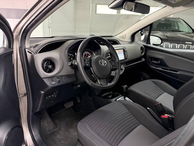 TOYOTA Yaris 1.5 Hybrid 5 porte Business