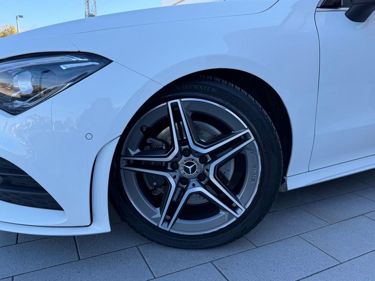 Mercedes-Benz CLA 200 Premium CLA 200 D #7742