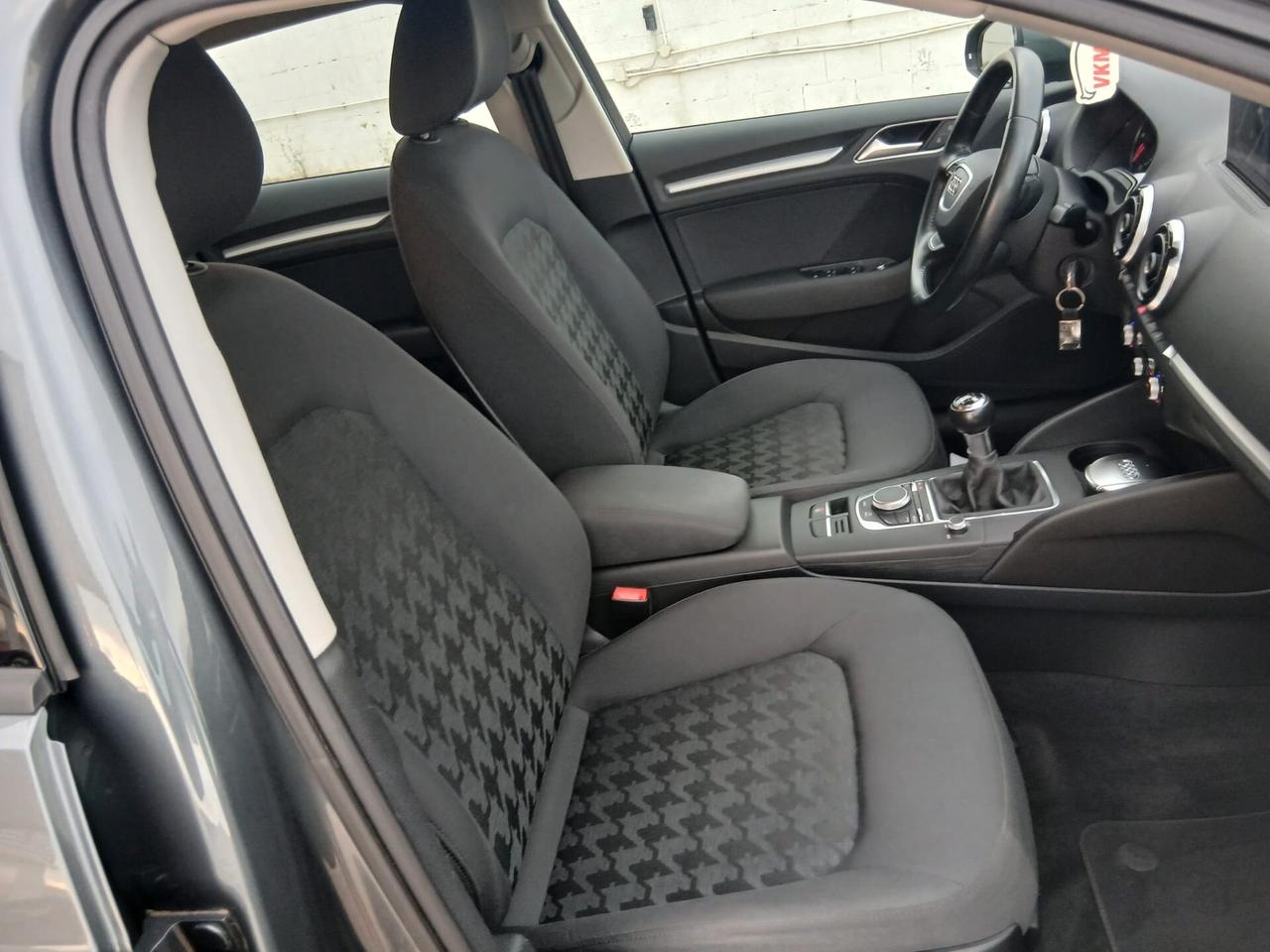 Audi A3 1.6 TDI 110CV UNICO PROPRIETARIO