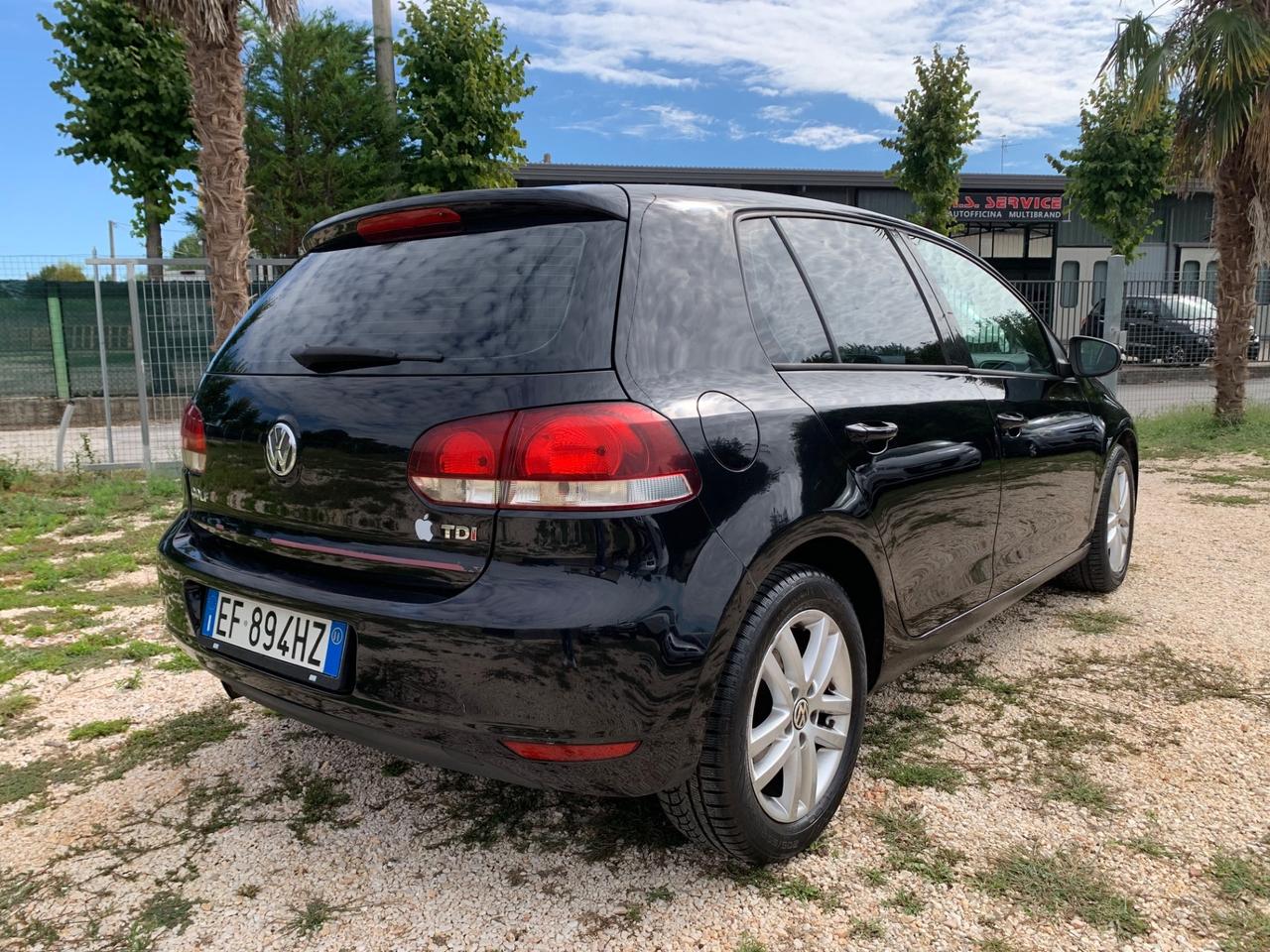 Volkswagen Golf 1.6 TDI DPF 3p. Highline