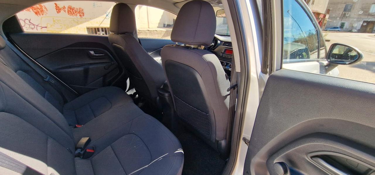 Kia Rio 1.2 CVVT 5p. GPL EX PLUS