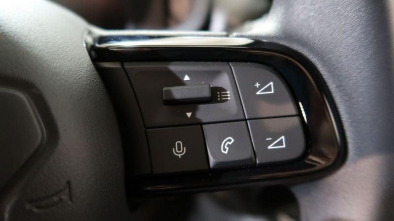 Jeep Avenger e-Hybrid 1.2 MHEV e-Hybrid Turbo Longitude