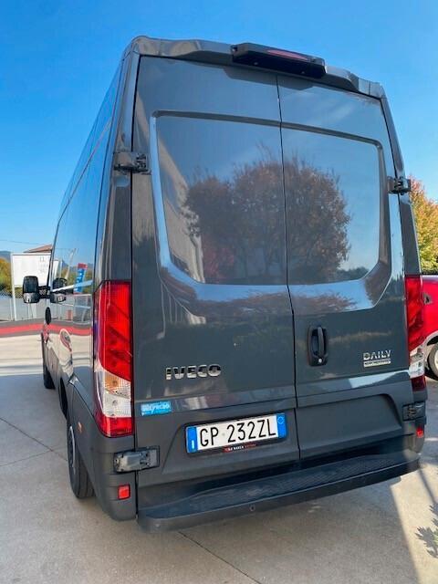 IVECO DAILY 35 S 140 hi matic. H2 L2