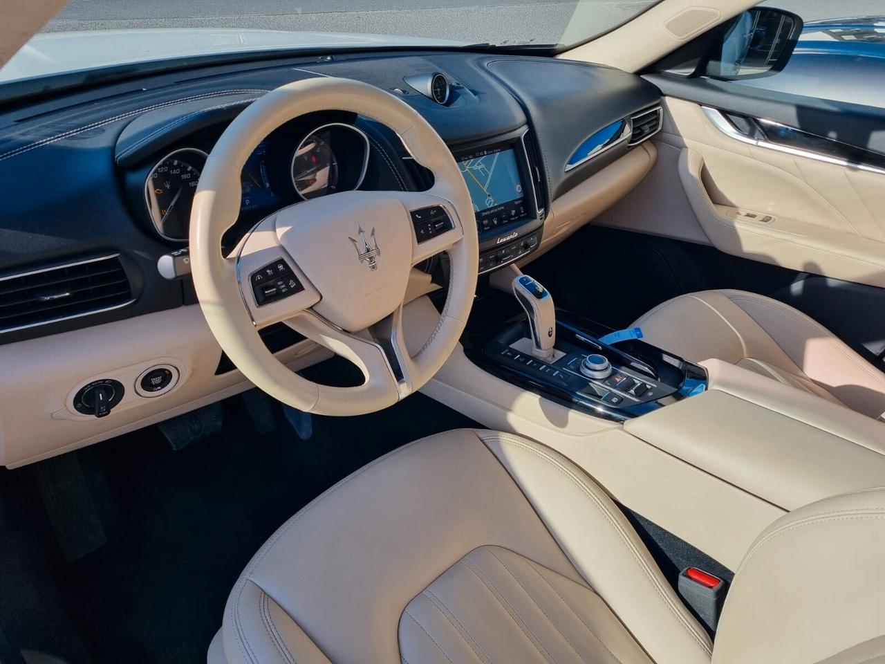 Maserati Levante V6 Diesel 275 CV AWD Granlusso