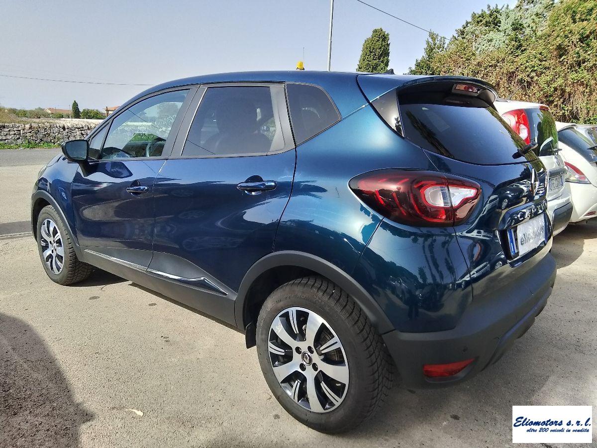 RENAULT - Captur - dCi 8V 90 CV EDC Sport Edition