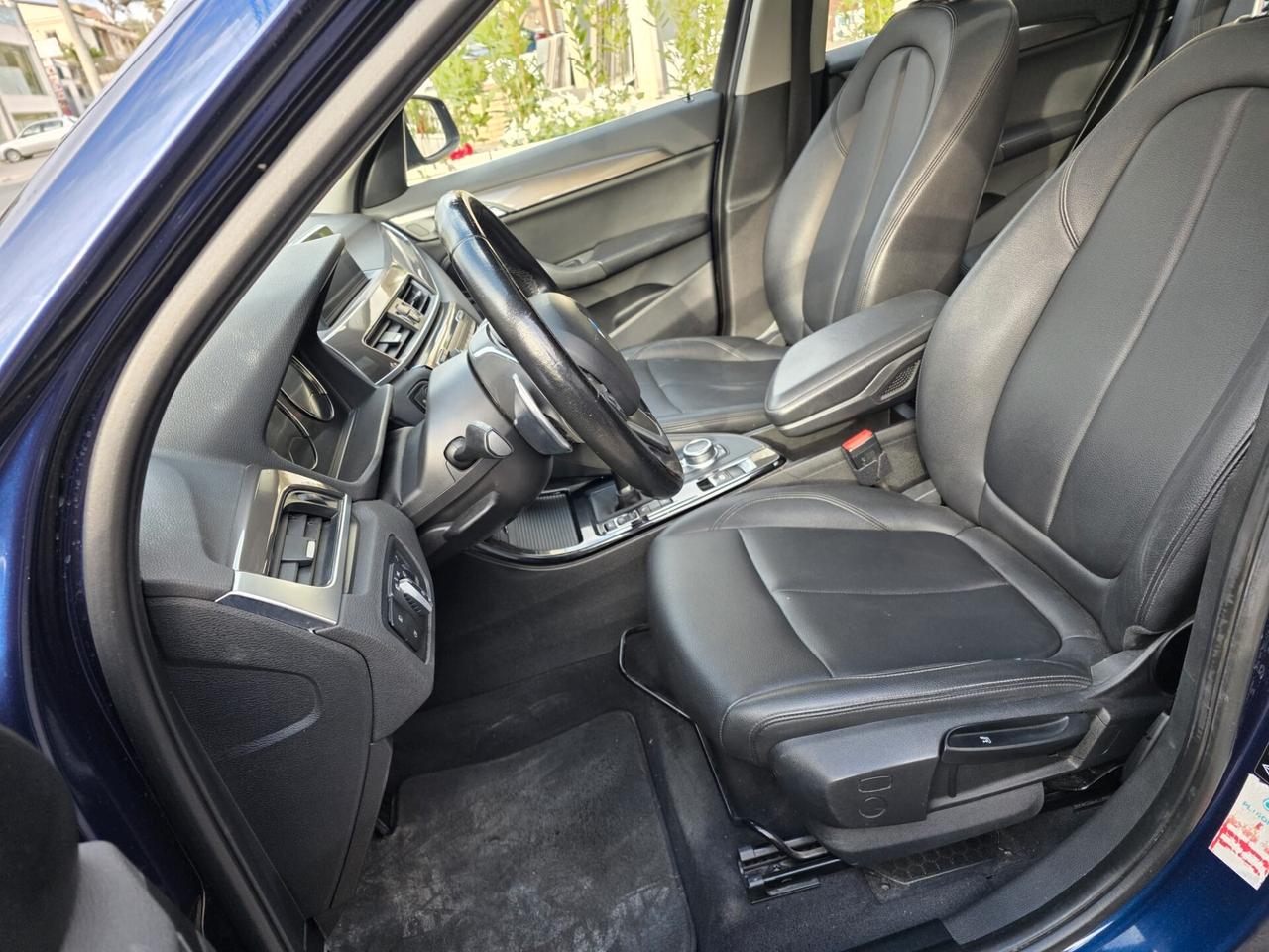 Bmw X1 xDrive18d xLine tettuccio , LED, pelle