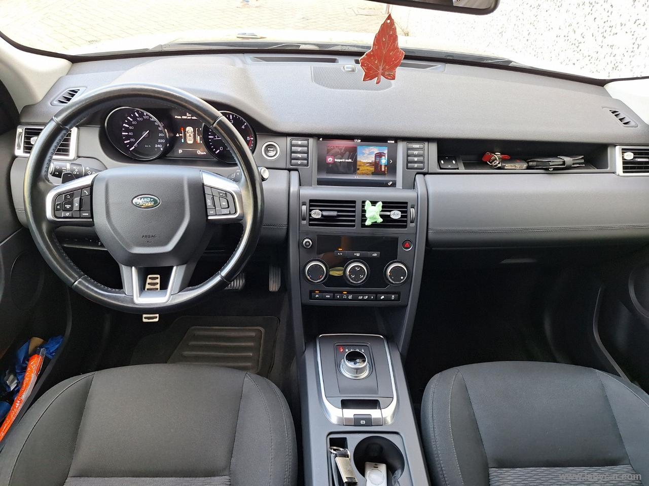 LAND ROVER Discovery Sport 2.0 TD4 150
