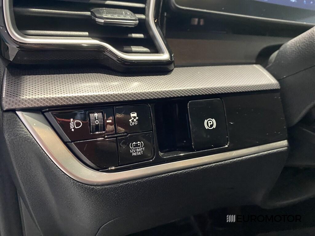 Kia Sportage 1.6 T-GDi HEV Style AT6