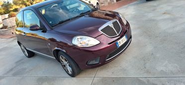 Lancia Ypsilon 1.4 Platino
