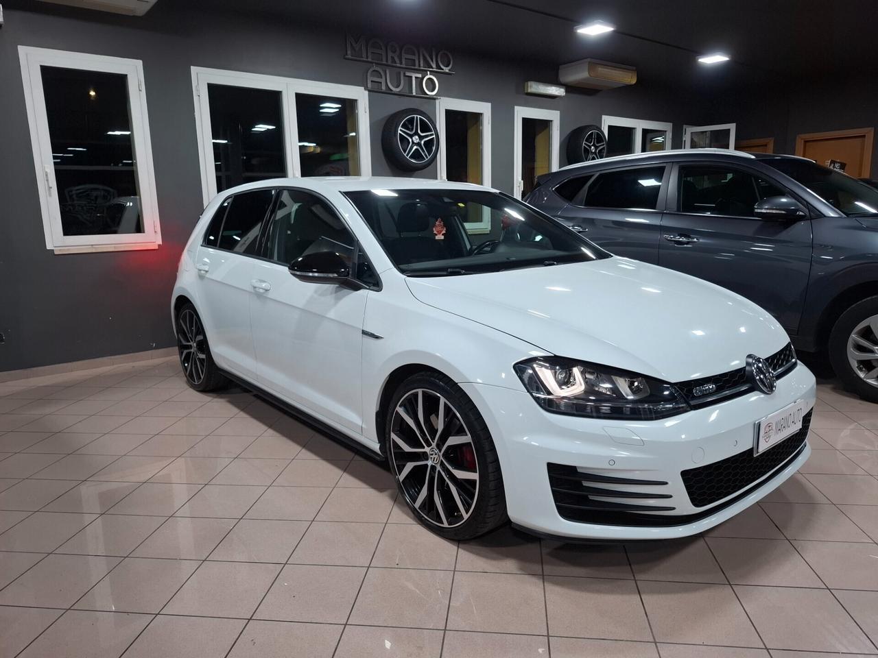 Volkswagen Golf GTD 2.0 TDI BlueMotion