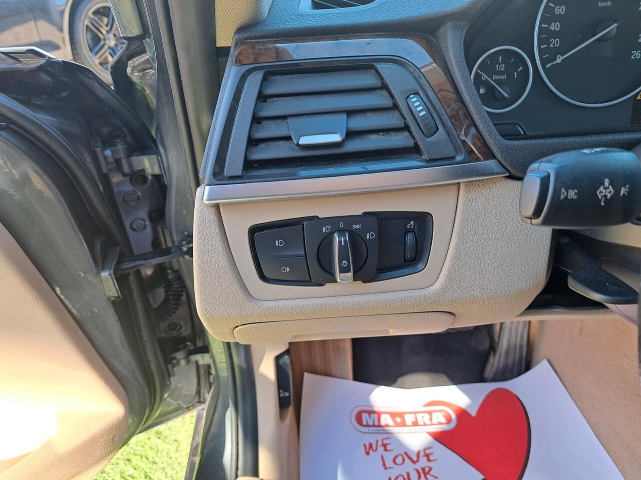 Bmw 330dA Touring Luxury/ AUT