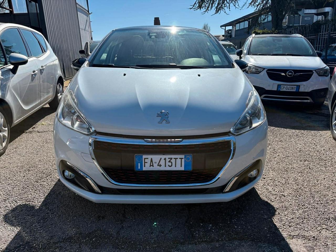 Peugeot 208 PureTech Turbo 110 EAT6 S&S 5 porte GT Line