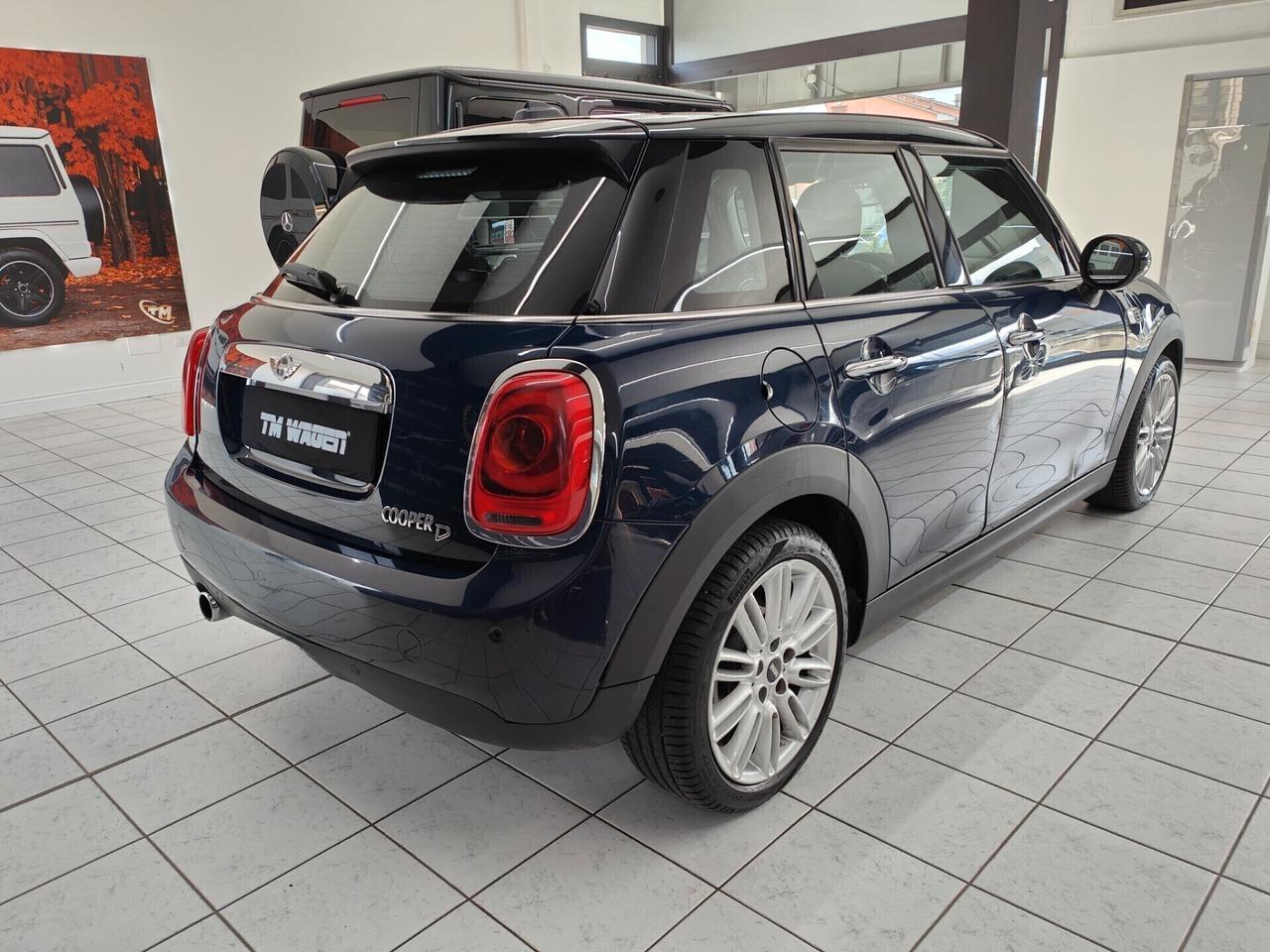 MINI Cooper D 1.5 Boost 5p auto