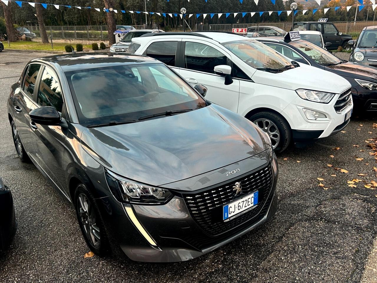 "X NEOPATENT." Peugeot 208 PureTech 5 porte Allure