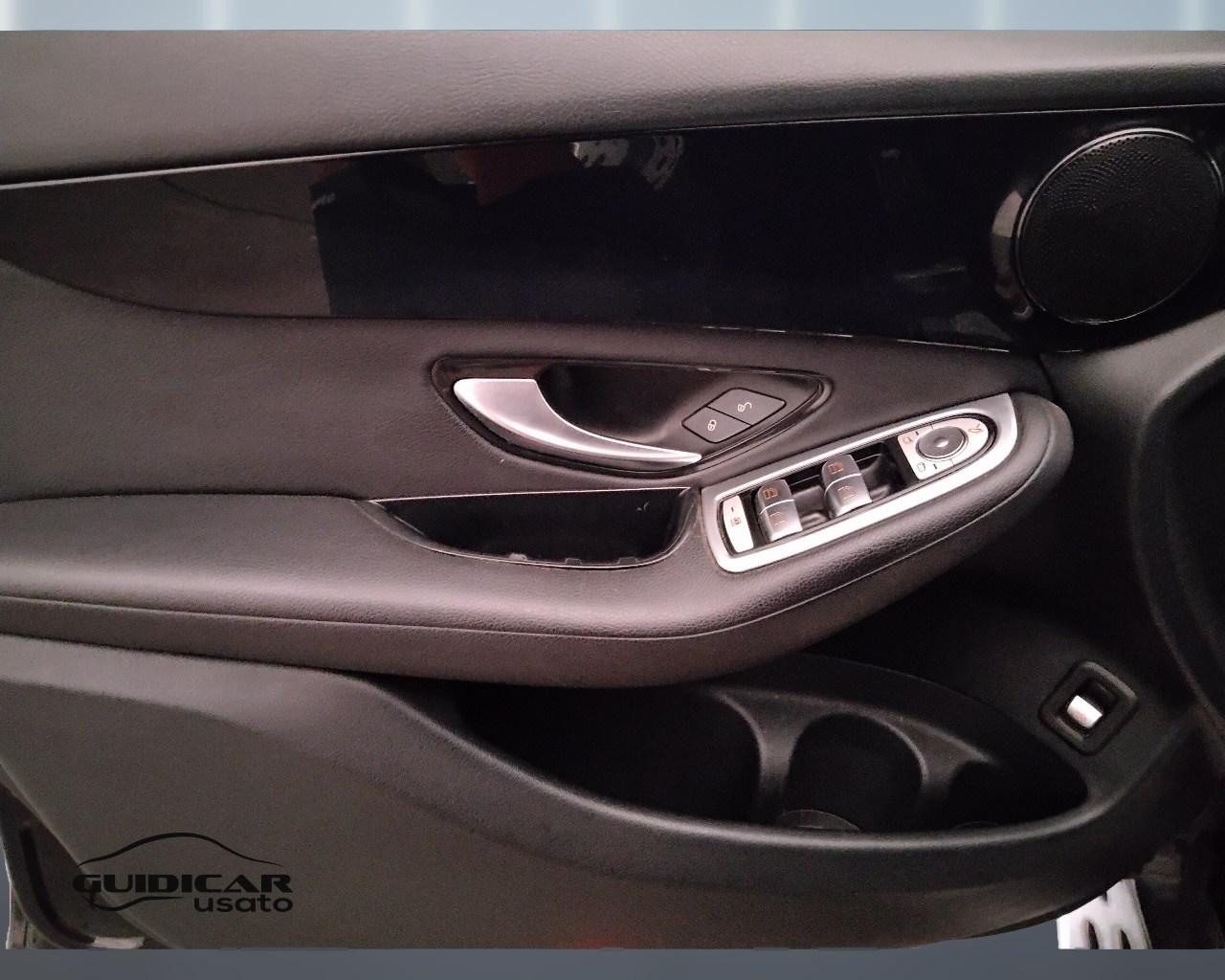 Mercedes-Benz GLC - X253 2019 - GLC 200 d Sport 4matic auto