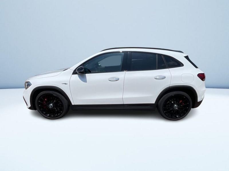 Mercedes-Benz GLA 35 AMG 4MATIC AUTO