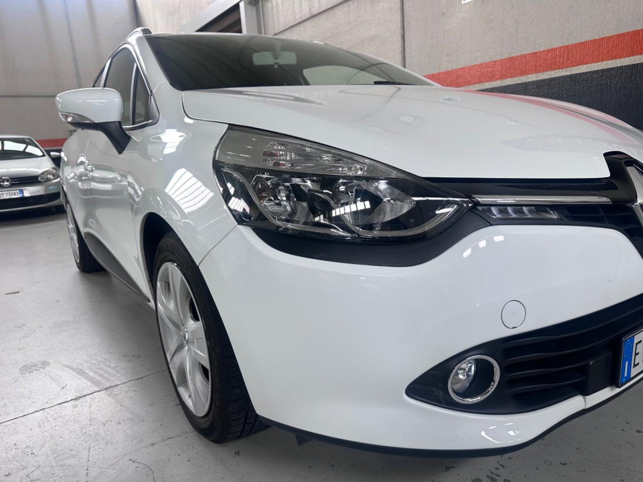 Renault Clio Sporter 1.2 75CV Live