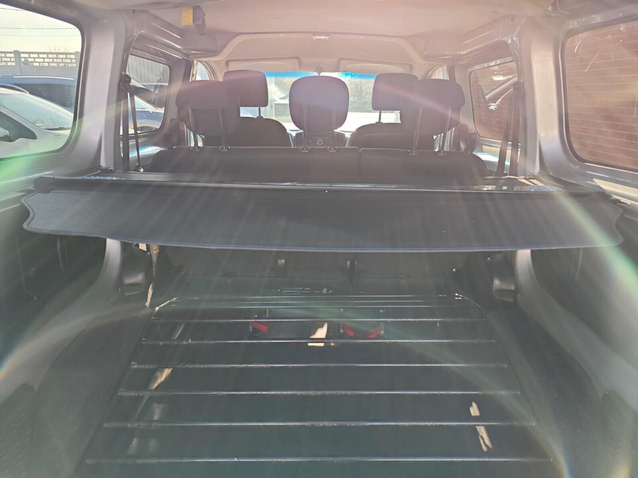 Nissan NV200 1.5 dCi 90CV Combi Easy E5